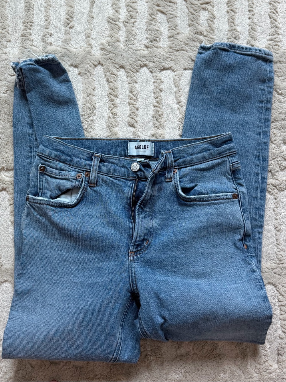 Agolde Straight-Leg Jeans in Classic Blue Denim